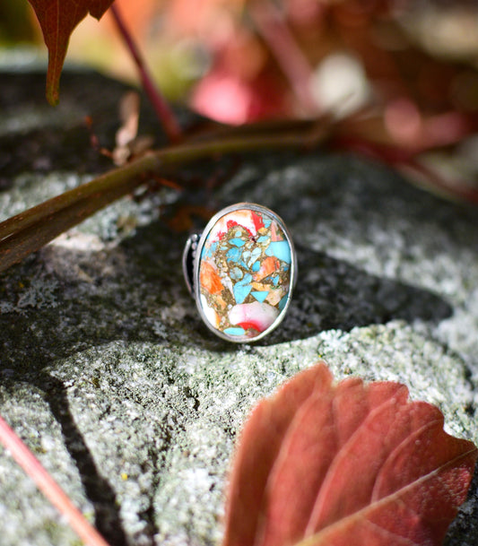 Autumn begins statement ring. Spiny oyster turquoise and sterling silver. Size 6.5